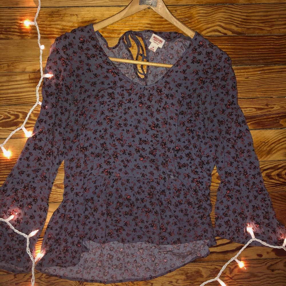 Bell Sleeved Floral Top